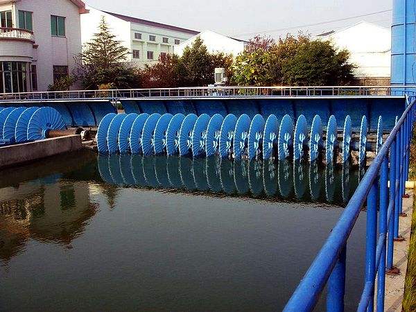 處理冶金廢水用聚合氯化鋁的優(yōu)勢(shì)是什么？聚合氯化鋁的特性決定效果。