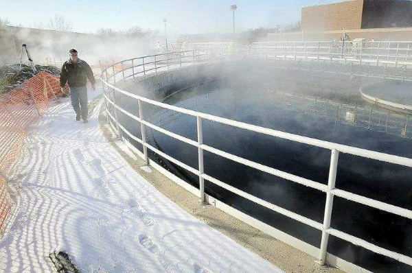 聚合硫酸鐵廢水處理時(shí)凈水作用跟溫度的關(guān)系低溫高溫一樣么。